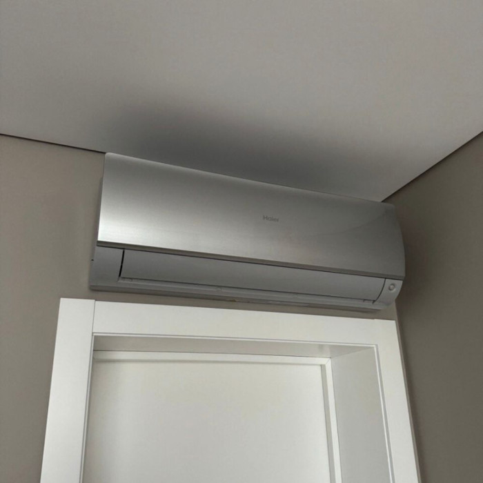 Настінний внутрішній блок Haier Flexis Gray Inverter AS35S2SF1FA-S1