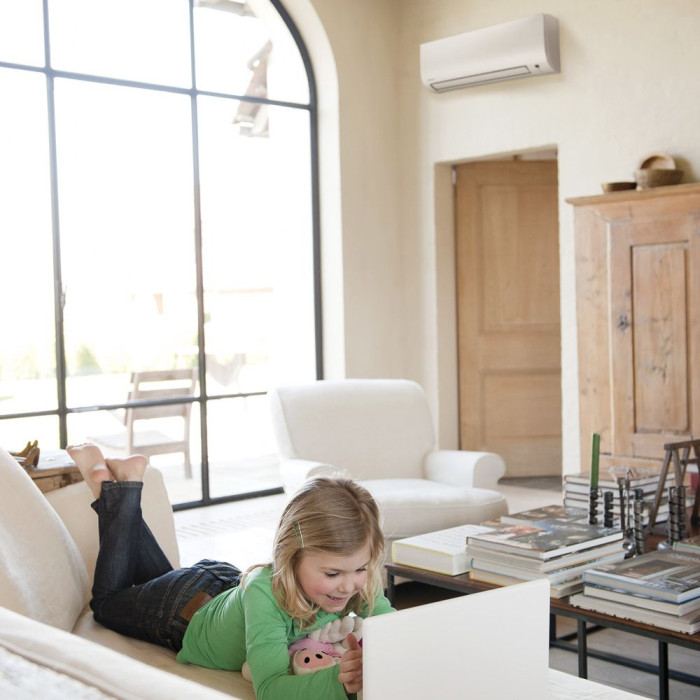 Кондиціонер Daikin Comfora FTXP25N9/RXP25N9